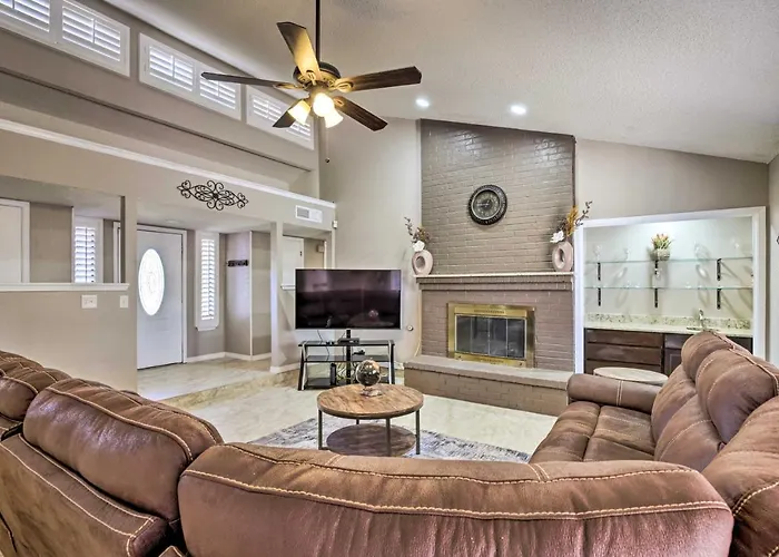 Family-Friendly El Paso Abode With Large Yard!