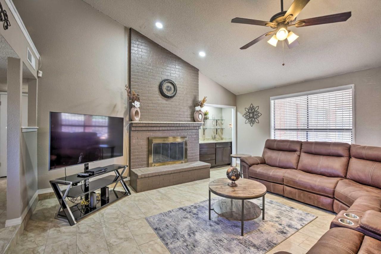 Family-friendly Abode With Large Yard! El Paso